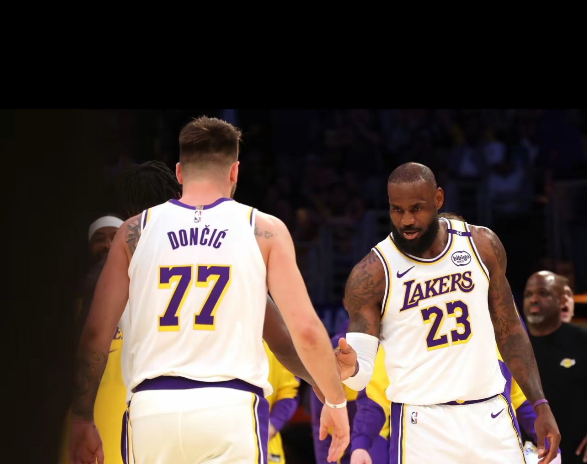 关于德国杯关键时刻再迎强敌;洛杉矶湖人造点机会;主帅态度:更衣室稳定;轮换策略成焦点的信息 关于德国杯关键时刻再迎强敌;洛杉矶湖人造点机会;主帅态度:更衣室稳定;轮换策略成焦点的信息